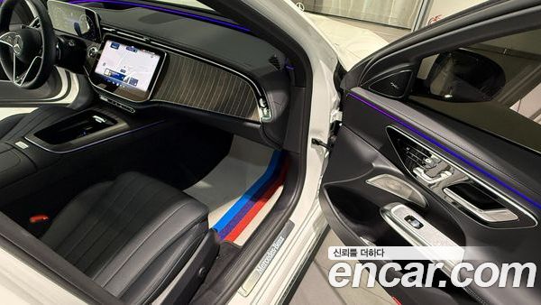 Mercedes-Benz E-Class 2025, фото 5