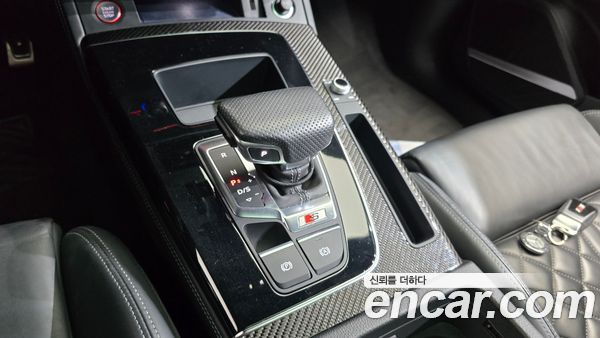 Audi SQ5 2022, фото 9