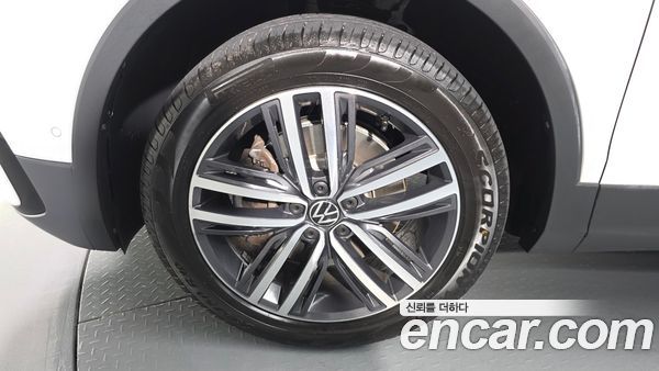 Volkswagen Tiguan 2023, фото 4