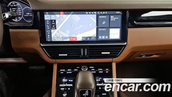 Porsche Cayenne 2020, фото 14