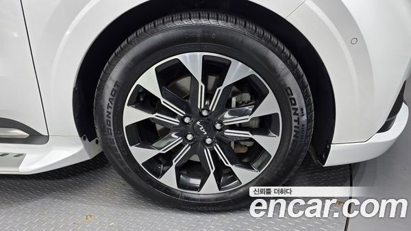 Kia Carnival 2023, фото 5