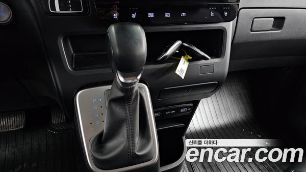 Hyundai Staria 2022, фото 9