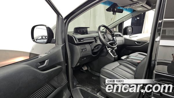 Hyundai Staria 2022, фото 10
