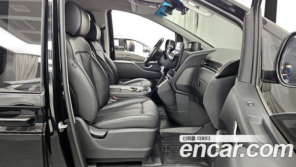 Hyundai Staria 2022, фото 11