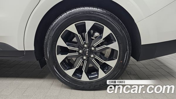 Kia Carnival 2022, фото 5