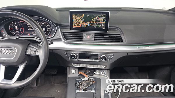 Audi Q5 2020, фото 13
