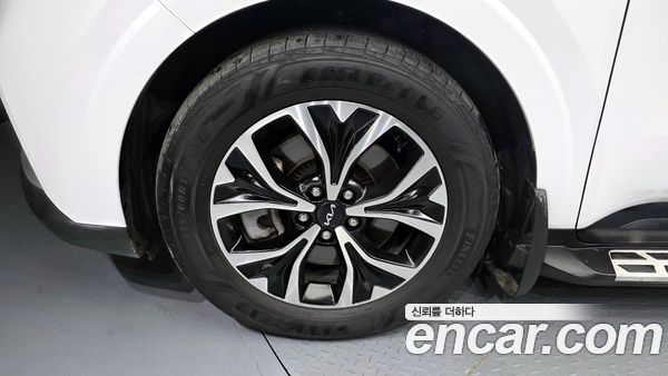 Kia Carnival 2023, фото 5