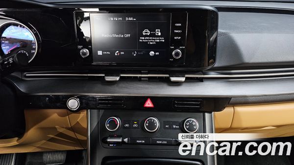 Kia Carnival 2021, фото 14