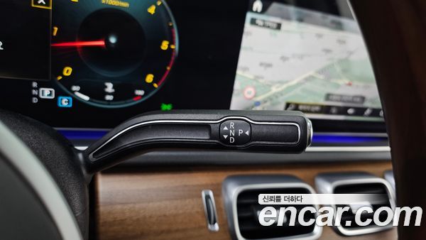 Mercedes-Benz GLS 2020, фото 9