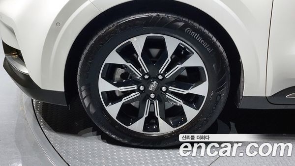 Kia Carnival 2023, фото 5
