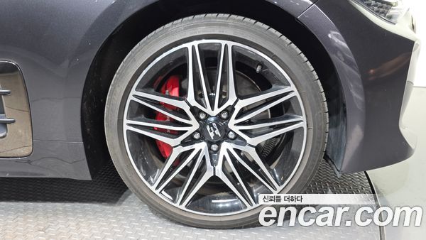 Kia Stinger 2021, фото 5