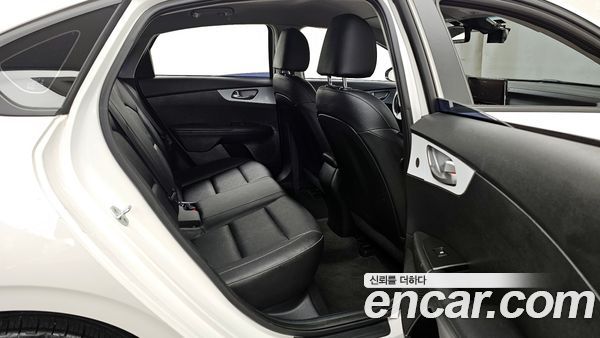 Kia K3 2022, фото 12