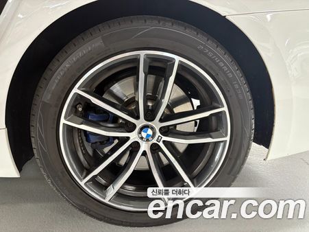 BMW 5 Series 2022, фото 5