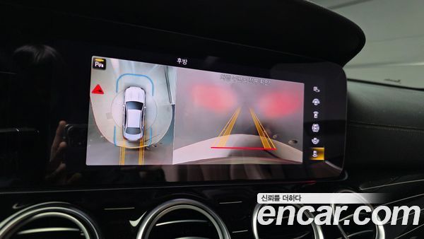 Mercedes-Benz E-Class 2021, фото 15