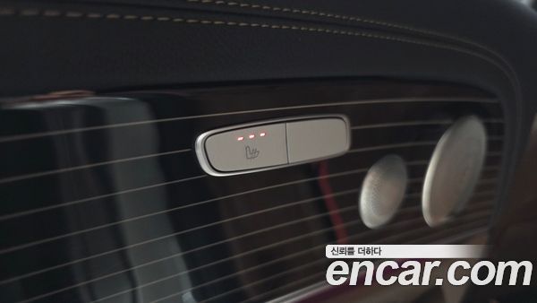 Mercedes-Benz E-Class 2021, фото 17