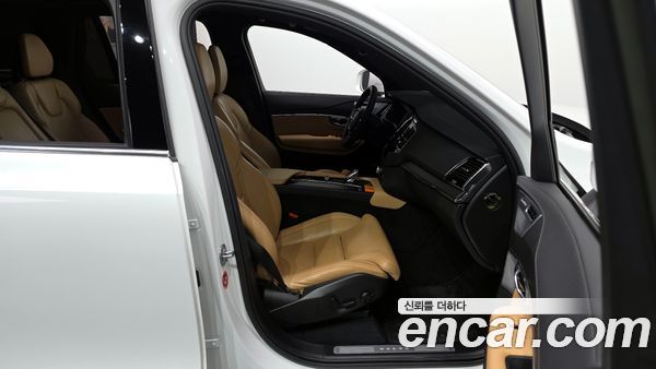 Volvo XC90 2023, фото 11