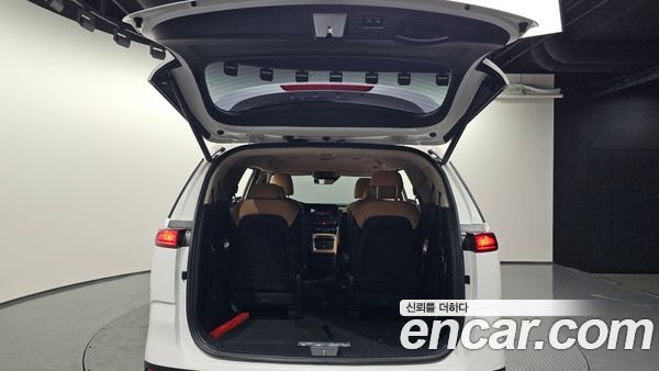 Kia Carnival 2023, фото 20