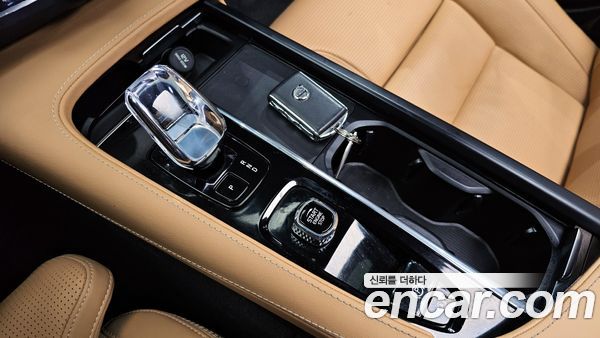 Volvo S90 2023, фото 9