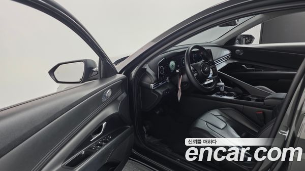 Hyundai Elantra 2022, фото 11