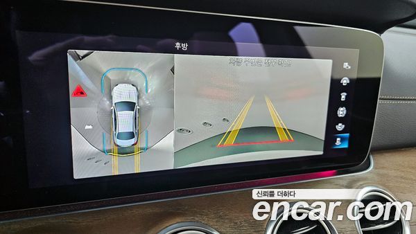 Mercedes-Benz E-Class 2022, фото 14