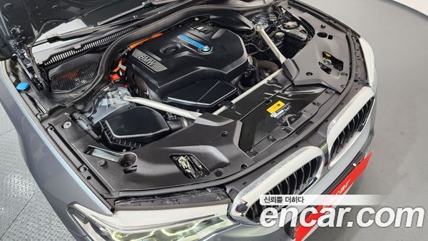 BMW 5 Series 2020, фото 6