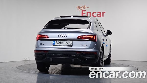 Audi Q5 2022, фото 4