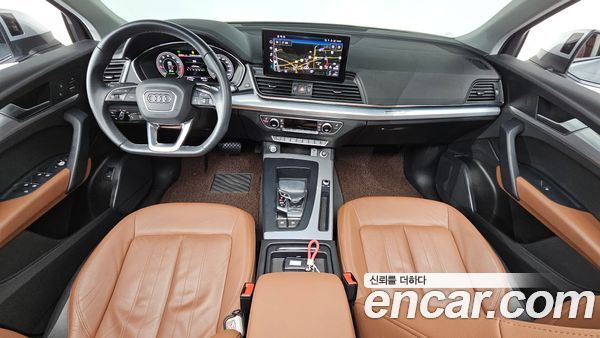 Audi Q5 2022, фото 7