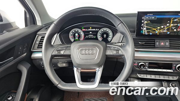 Audi Q5 2022, фото 13