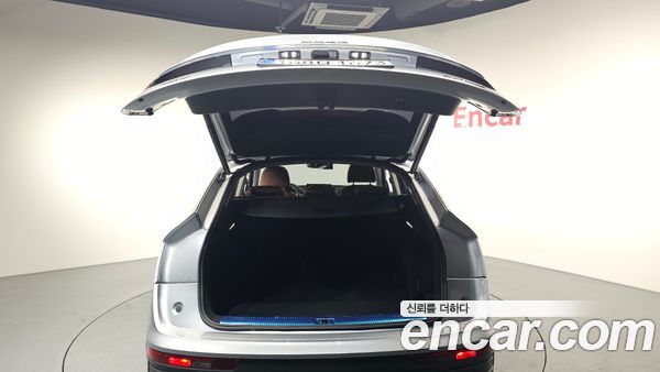 Audi Q5 2022, фото 20