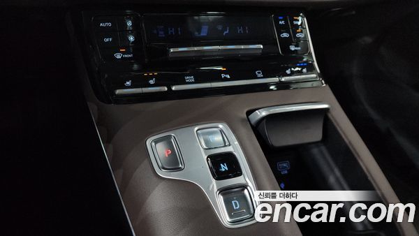 Hyundai Grandeur 2021, фото 9