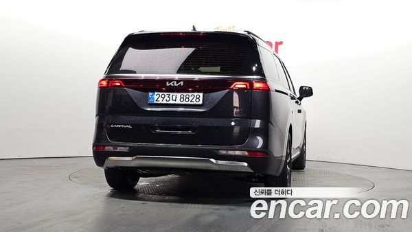 Kia Carnival 2022, фото 4
