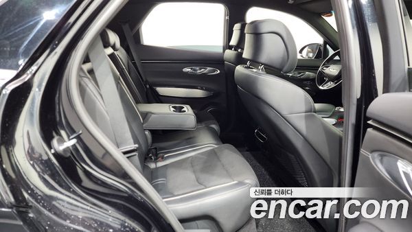 Genesis GV70 2021, фото 12