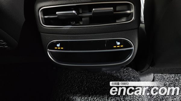 Genesis GV70 2021, фото 18