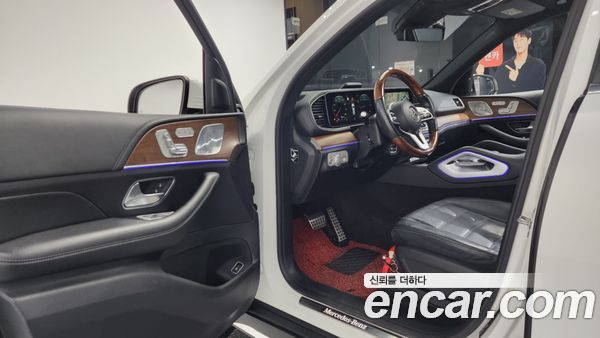 Mercedes-Benz GLS 2021, фото 10