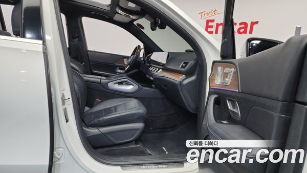 Mercedes-Benz GLS 2021, фото 11