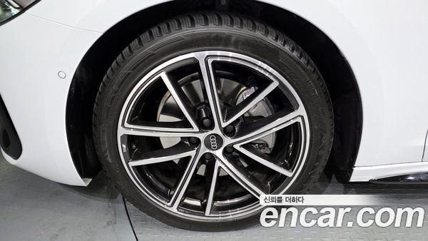 Audi A5 2025, фото 5