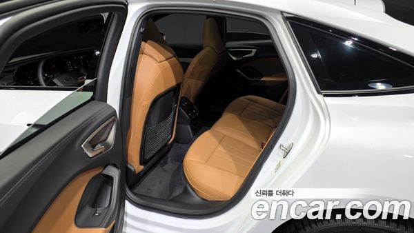 Audi A5 2025, фото 11