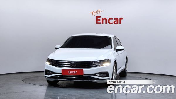 Volkswagen Passat 2021, фото 3