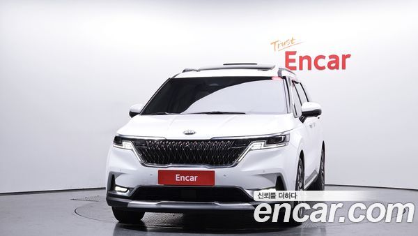 Kia Carnival 2021, фото 3
