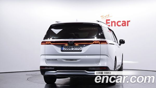 Kia Carnival 2021, фото 4
