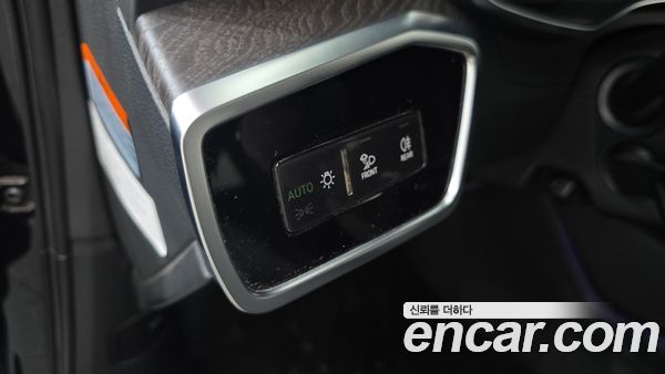 Audi A6 2021, фото 15