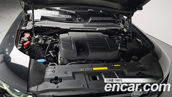 Land Rover Defender 2023, фото 6