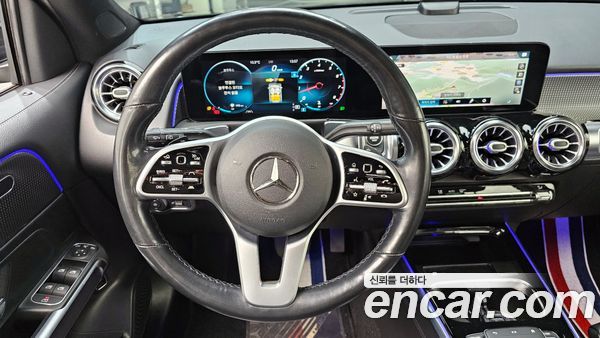 Mercedes-Benz GLB 2021, фото 14