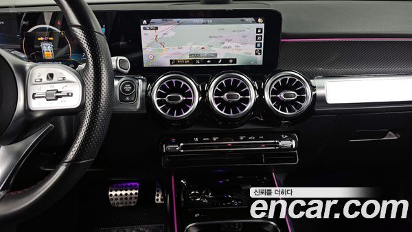 Mercedes-Benz GLB 2021, фото 14