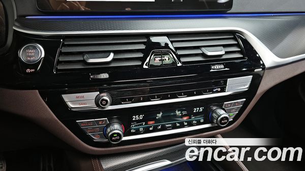 BMW Gran Turismo 2023, фото 18