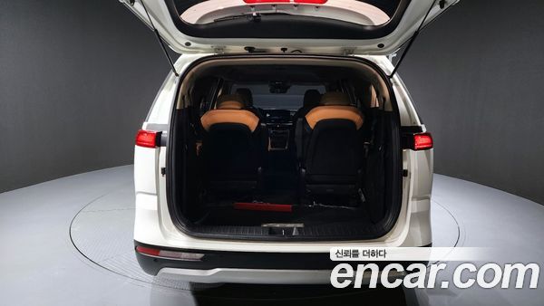 Kia Carnival 2023, фото 20