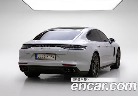 Porsche Panamera 2022, фото 6