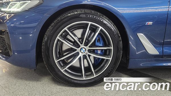 BMW 5 Series 2021, фото 5