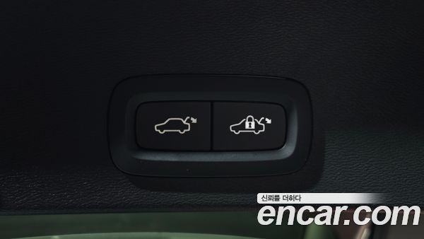 Volvo XC40 2024, фото 20