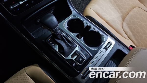 Kia Carnival 2022, фото 9